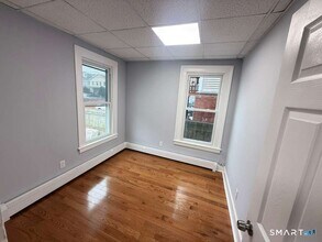276 Pequonnock St in Bridgeport, CT - Building Photo - Building Photo