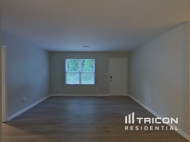2943 Pebblebrook Dr in Buford, GA - Building Photo - Building Photo