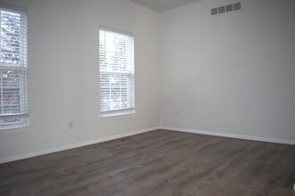 44725 Ellery Ln in Novi, MI - Building Photo - Building Photo