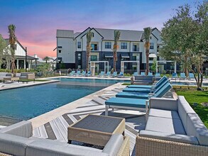 The Vineyard in Pflugerville, TX - Building Photo - Building Photo