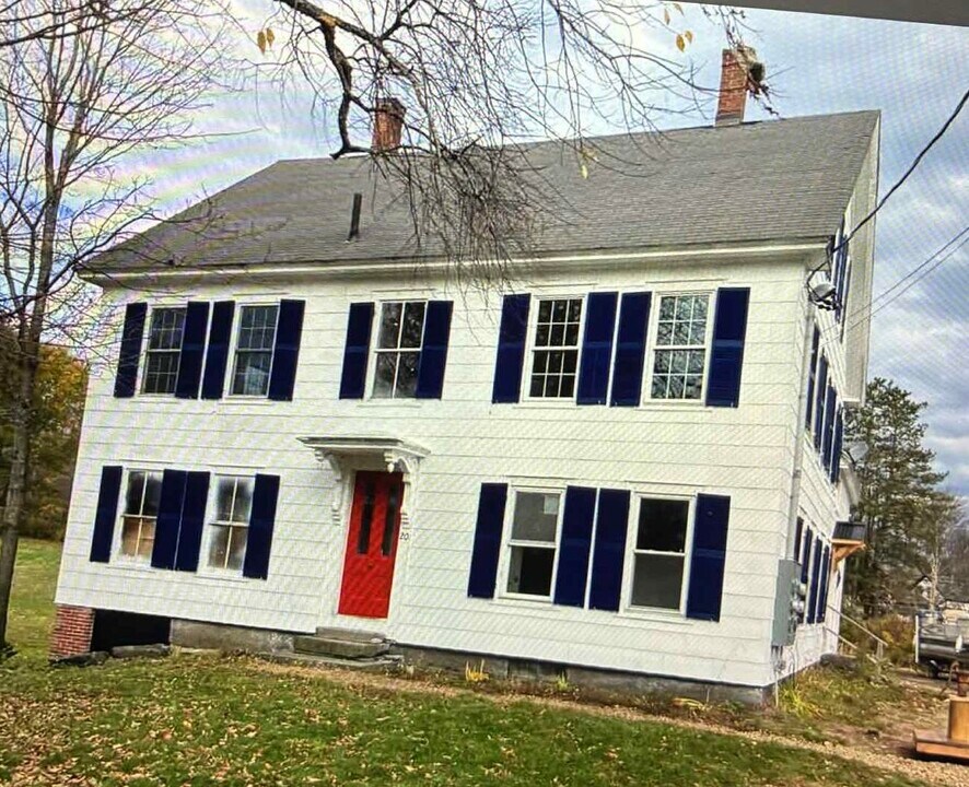 20 Church St in Marlow, NH - Building Photo