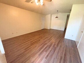 404 Alpine St in Killeen, TX - Building Photo - Building Photo