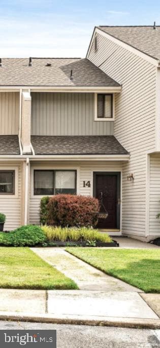 property at 13 Tulip Ct