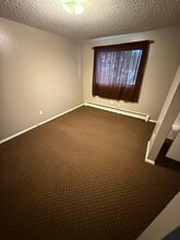 108 Morris St in Broadus, MT - Building Photo - Building Photo