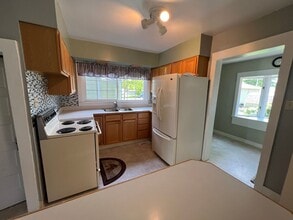 1022 3rd Ave S in Great Falls, MT - Foto de edificio - Building Photo