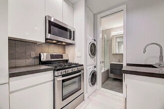 161 Stanton St in New York, NY - Building Photo - Building Photo