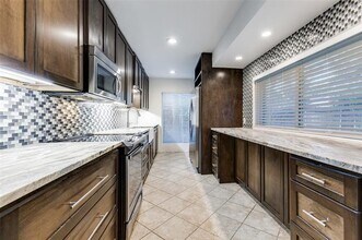 108 Mariana Dr in Richardson, TX - Building Photo - Building Photo