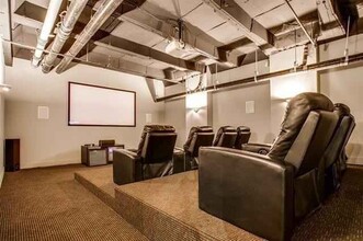 329 E Colorado Blvd, Unit ID621009 in Dallas, TX - Building Photo - Building Photo