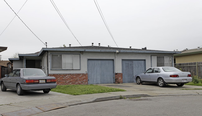 21709-21711 Arbor Ct in Hayward, CA - Building Photo - Building Photo