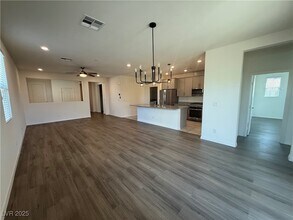 2263 Palatino St in Henderson, NV - Building Photo - Building Photo