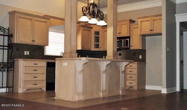 131 Fanny St in Lafayette, LA - Building Photo - Building Photo