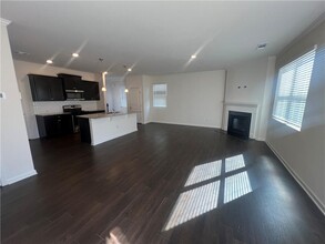 5746 Turnstone Trl in Flowery Branch, GA - Foto de edificio - Building Photo