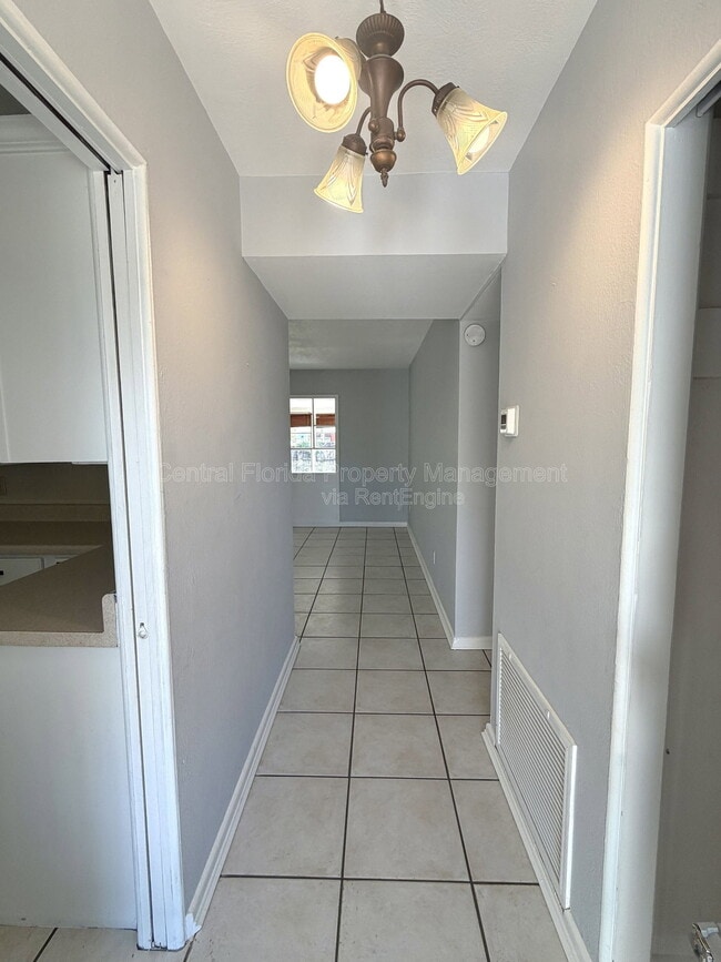 1947 Summerfield Rd in Winter Park, FL - Building Photo - Building Photo