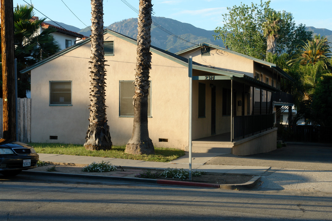 2314 De La Vina St in Santa Barbara, CA - Building Photo