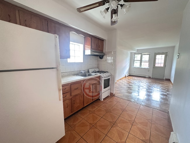 1922 Mulford Ave in Bronx, NY - Building Photo - Building Photo