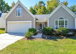 3339 Cherrybrook Dr in Jamestown, NC - Building Photo