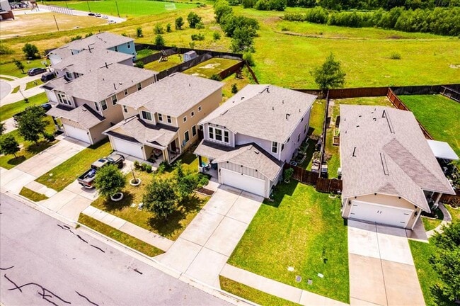 190 Sandy Path in Buda, TX - Building Photo - Building Photo