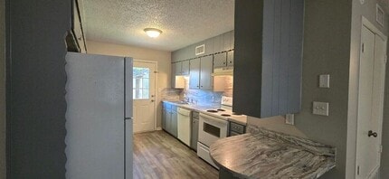 3527 Elmira Dr in Longview, TX - Building Photo - Building Photo