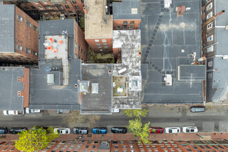 11 Irving St in Boston, MA - Foto de edificio - Building Photo