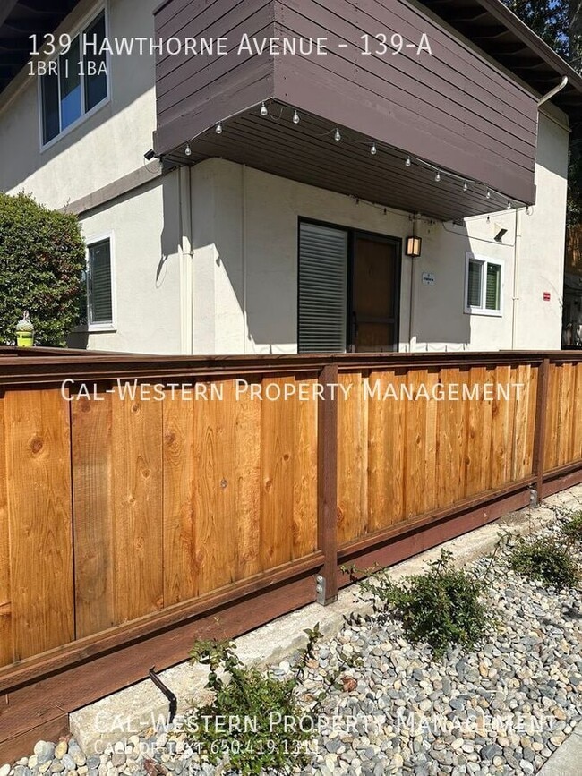 property at 139 Hawthorne Ave