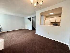 221 High St in Westerly, RI - Building Photo - Building Photo