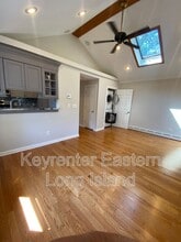 24 Laurelton Ave in Selden, NY - Building Photo - Building Photo