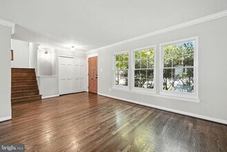 703 N Naylor St in Alexandria, VA - Building Photo - Building Photo