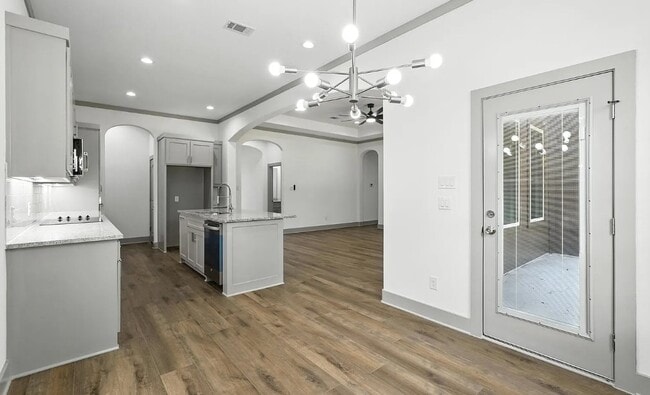 property at 716 Oak Creek Dr