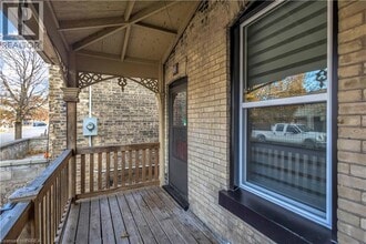 95 Queen St in Brantford, ON - Building Photo - Building Photo