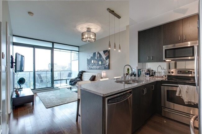 property at 18 Yorkville Ave