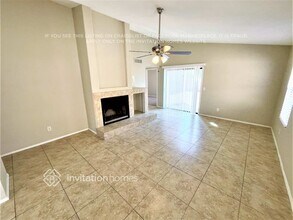 4002 N 88th Ave in Phoenix, AZ - Building Photo - Building Photo