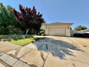 3449 W 250 N in Hurricane, UT - Building Photo - Building Photo