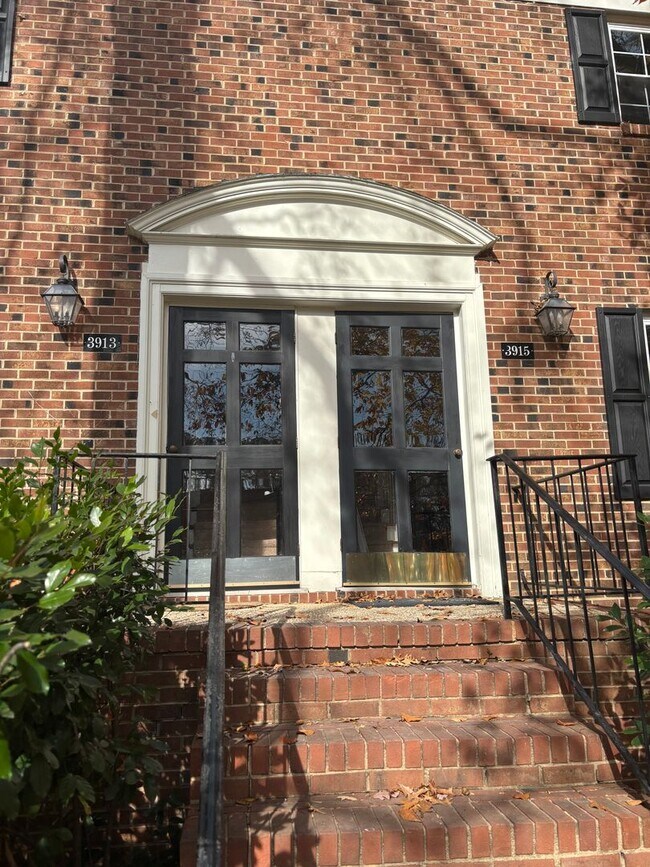3913 Browning Pl in Raleigh, NC - Building Photo - Building Photo