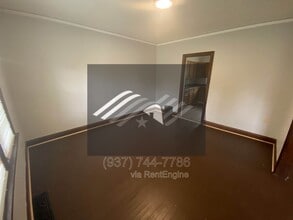 500 W Parkwood Dr in Dayton, OH - Building Photo - Building Photo