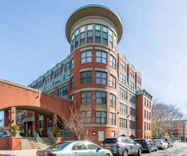 The Columbus - East Tower in Hoboken, NJ - Building Photo - Building Photo