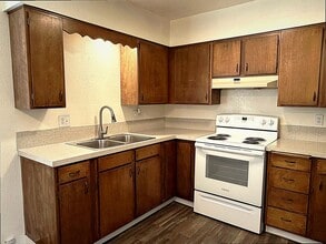 202 N Park Ave in Fruitland, ID - Building Photo - Building Photo