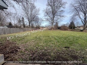2794 Midland Rd in Saginaw, MI - Building Photo - Building Photo