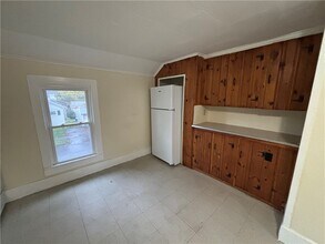 240 Bridge St in Corning, NY - Building Photo - Building Photo