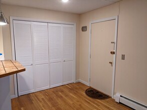 64 Allston St, Unit #1 in Boston, MA - Building Photo - Building Photo
