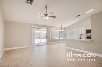 771 E Colt Rd in Chandler, AZ - Building Photo - Building Photo