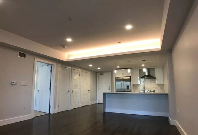 262 Monsignor O'Brien Hwy in Cambridge, MA - Building Photo - Building Photo