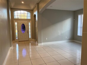 14920 Lake Azure Dr in Orlando, FL - Building Photo - Building Photo