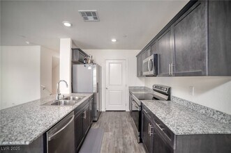 7003 Crimson Shadow St in North Las Vegas, NV - Building Photo - Building Photo