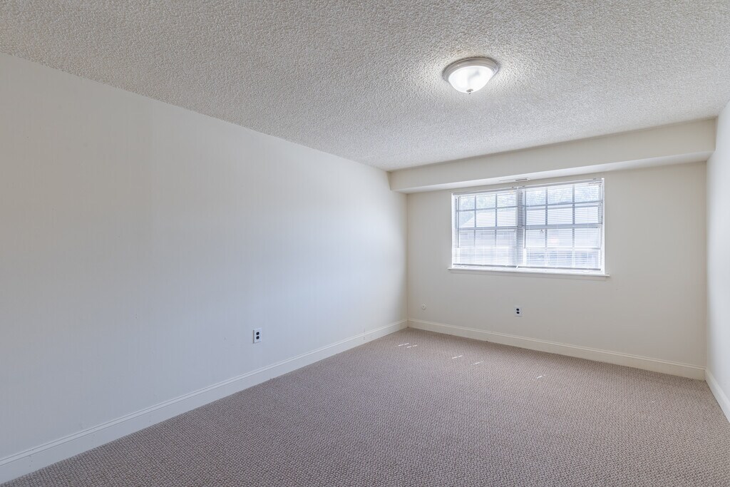 The Pines Pinewood Estates Lindenwold, NJ Apartments