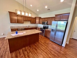 2709 Tobacco Rd in Manhattan, KS - Building Photo - Building Photo