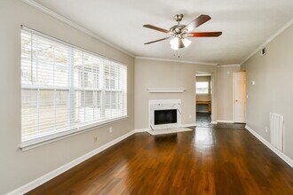 878 Lavergne Ln in La Vergne, TN - Building Photo - Building Photo