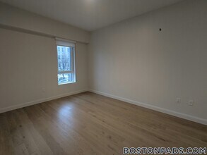 55 Brighton Ave, Unit 417 in Boston, MA - Foto de edificio - Building Photo