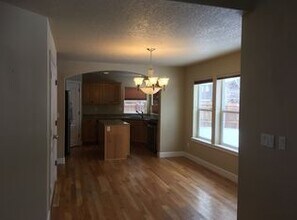20478 Karch Dr in Bend, OR - Building Photo - Building Photo