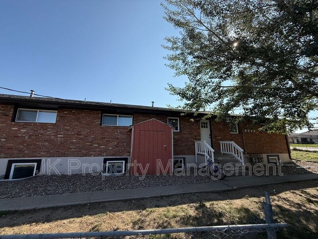 property at 2006 6th St NE