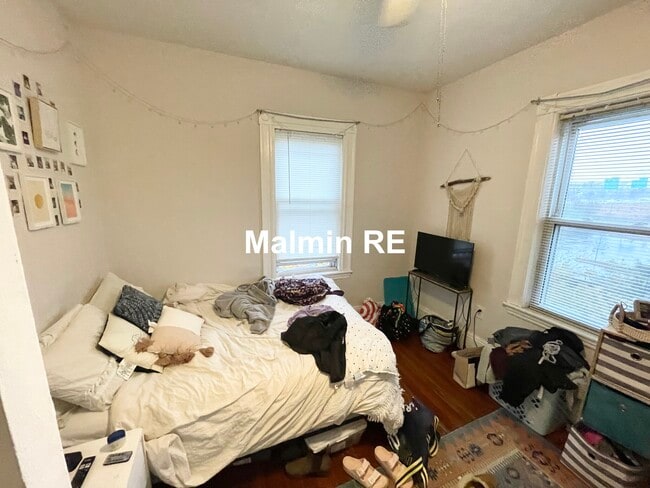 10 Wave Ave, Unit 3 in Boston, MA - Building Photo - Building Photo